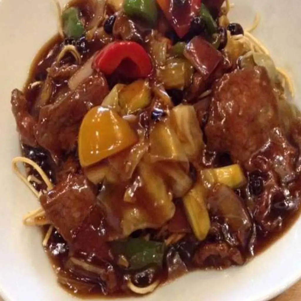 Crispy Noodle Beef